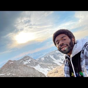 Meet your Posher, Dwayne